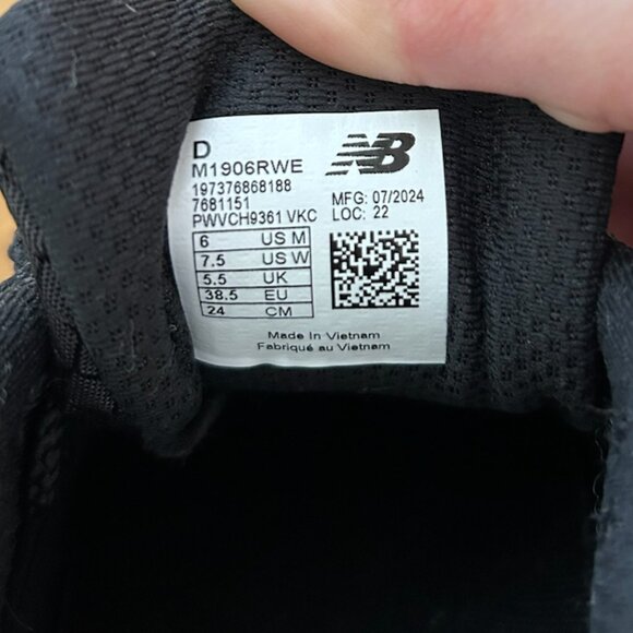 New Balance 1906 Eclipse Sneaker - Picture 5 of 5